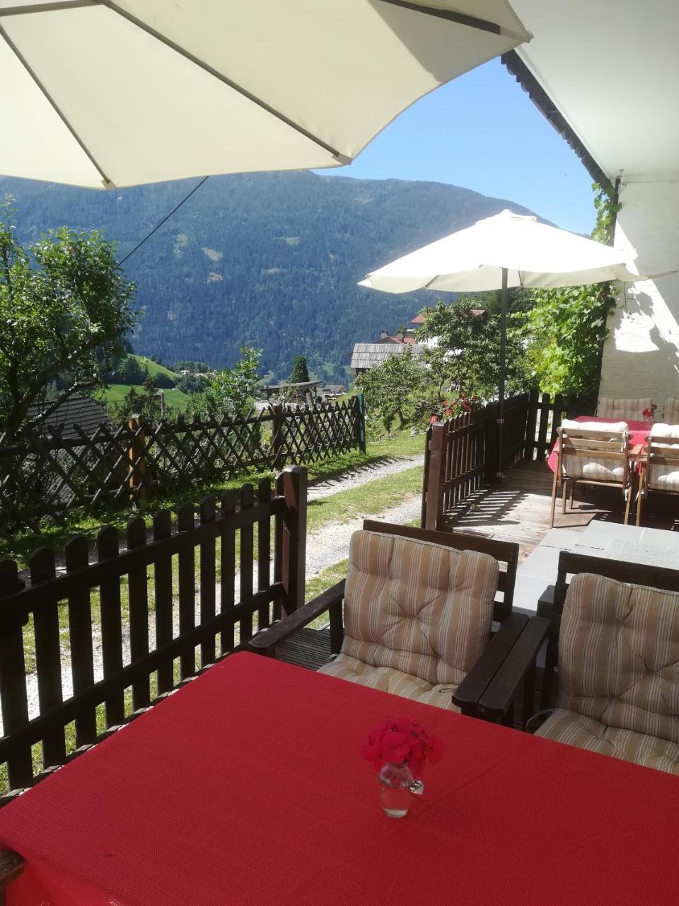 Chalet Catton Two Bedroom Appartement Near Bad Kleinkirchheim Radenthein Zimmer foto