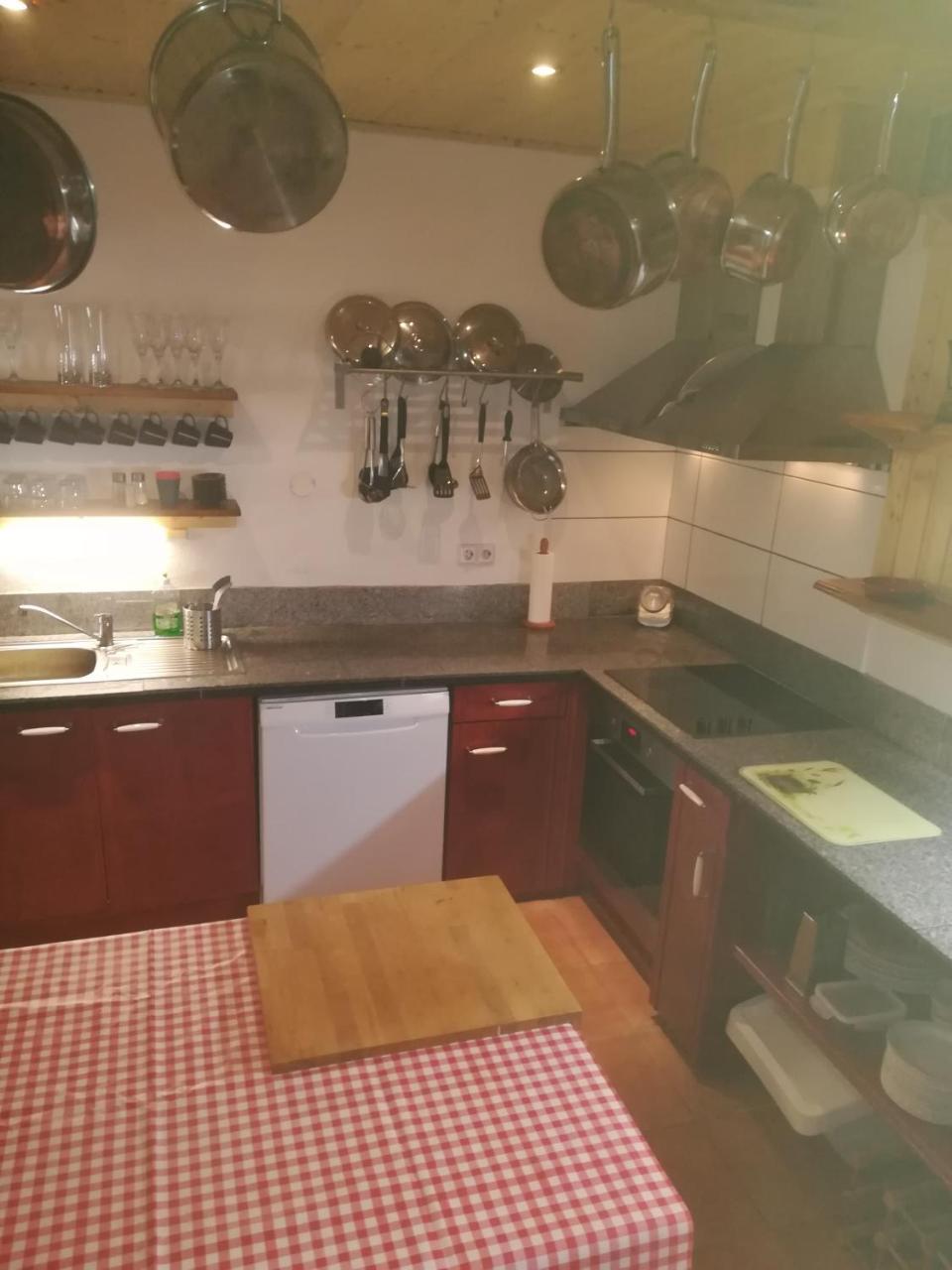 Chalet Catton Two Bedroom Appartement Near Bad Kleinkirchheim Radenthein Zimmer foto